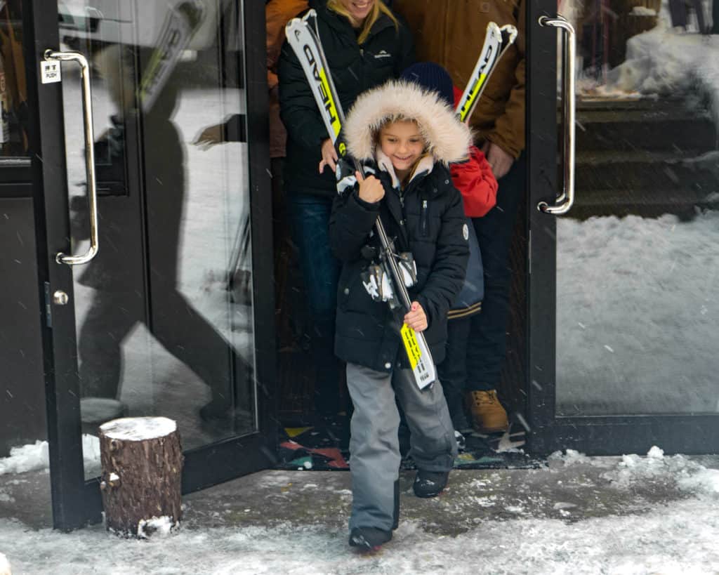 Hakuba Ski Rentals Snow Board Hire Contactless Delivery